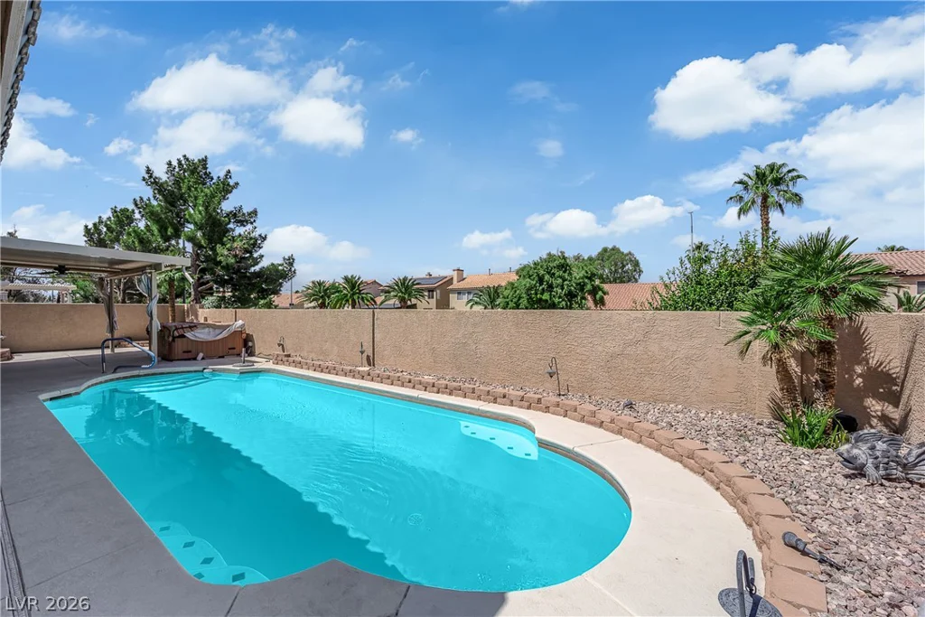 8739 Coldwater Canyon, Las Vegas, NV 89123