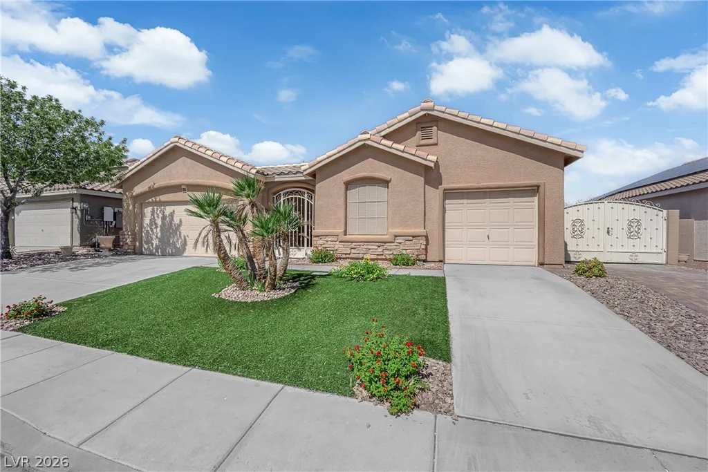 8739 Coldwater Canyon, Las Vegas, NV 89123