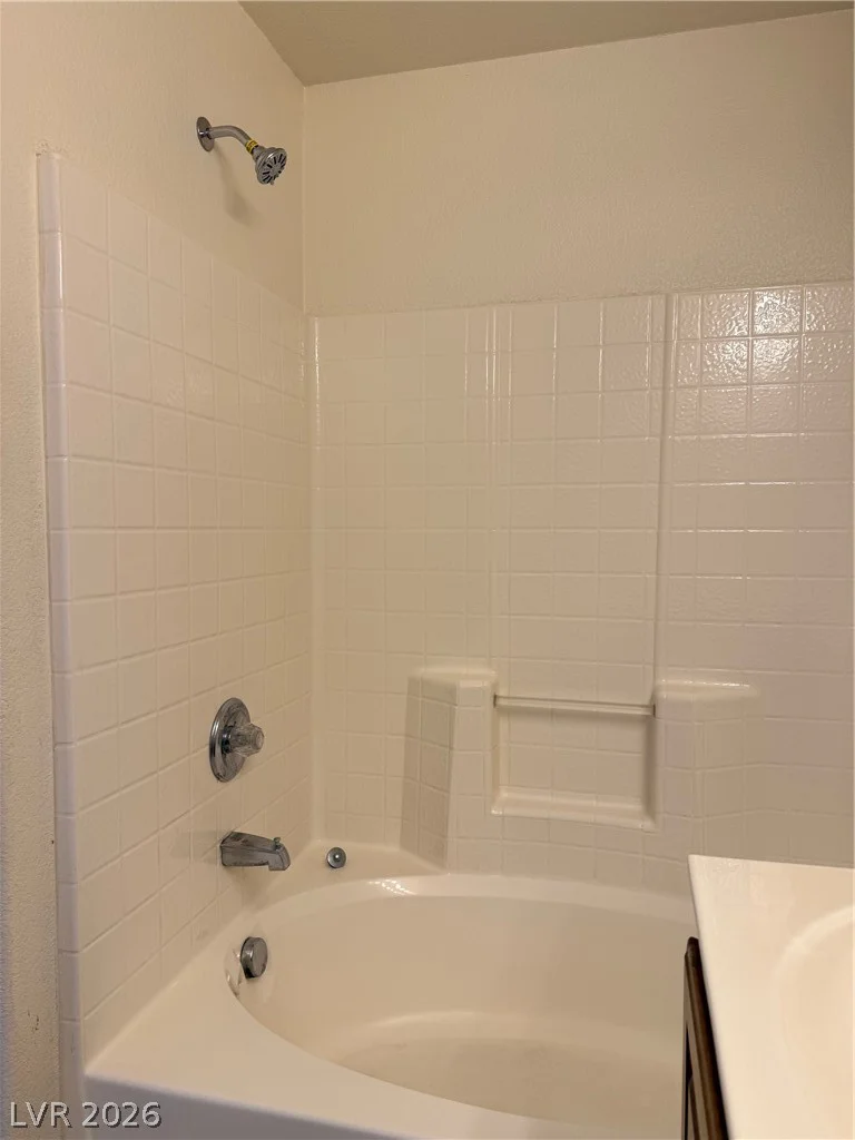 6503 Holyrod Park, Las Vegas, NV 89122