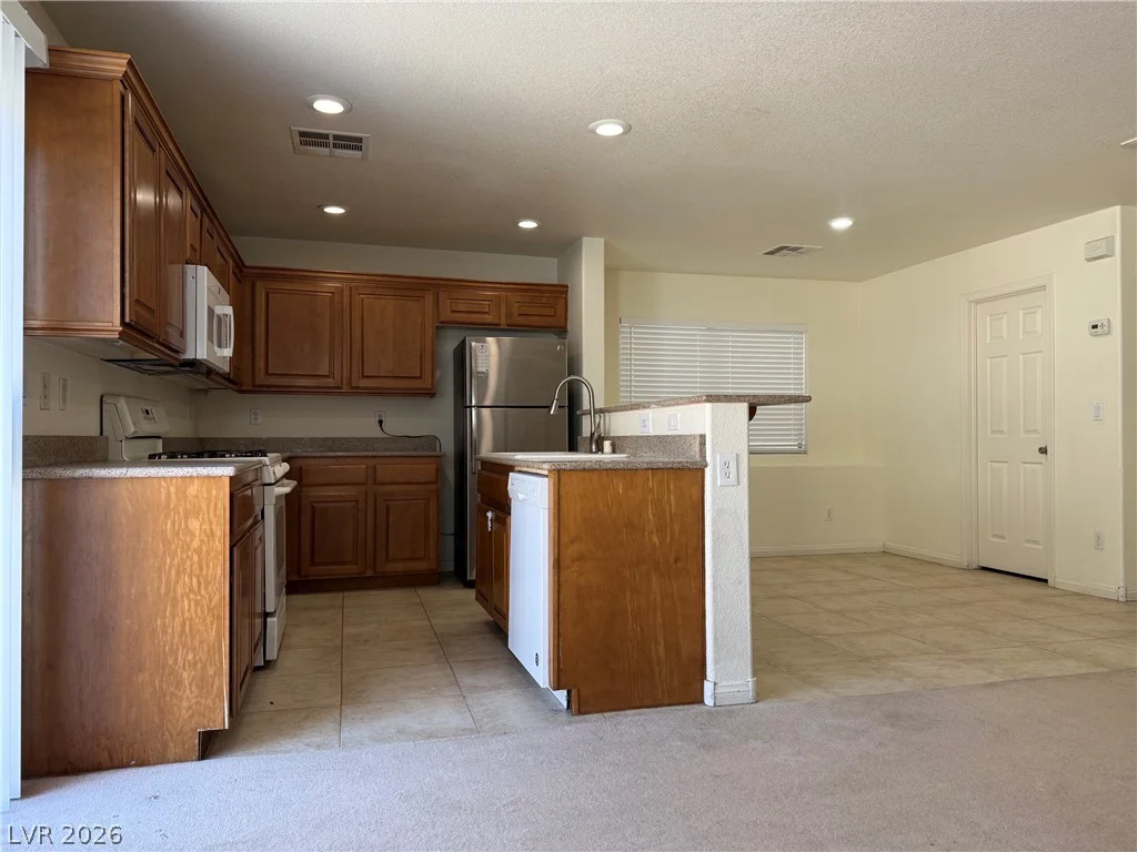 6503 Holyrod Park, Las Vegas, NV 89122