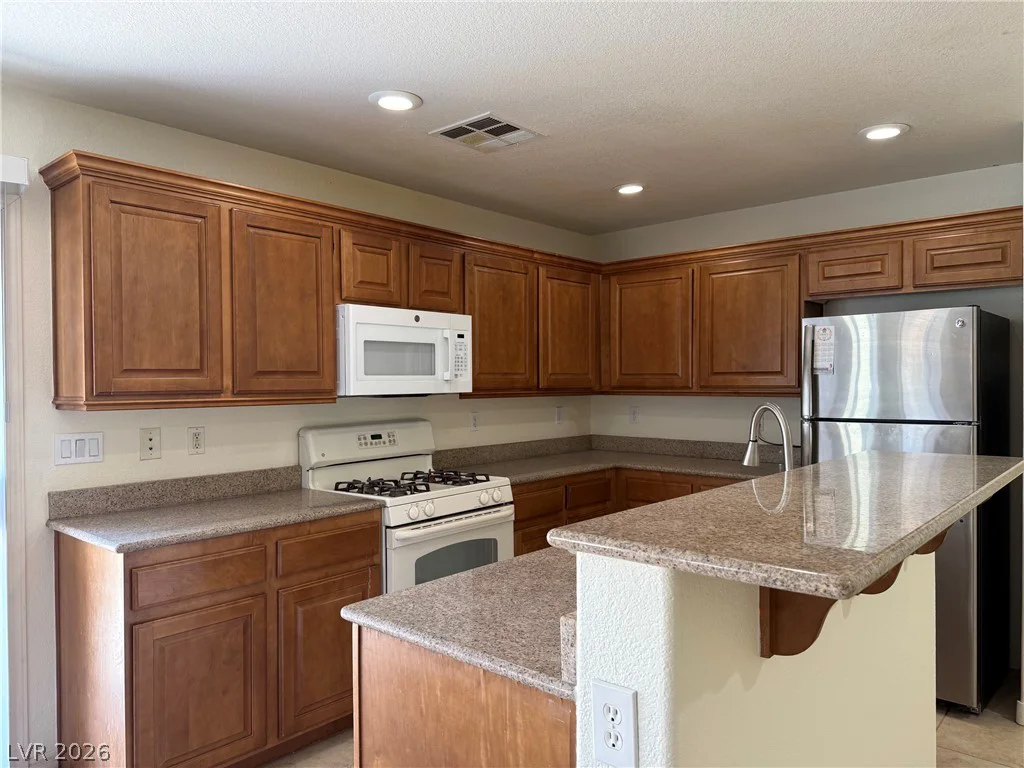 6503 Holyrod Park, Las Vegas, NV 89122