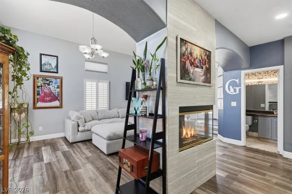 3624 Twinbreeze, Las Vegas, NV 89129