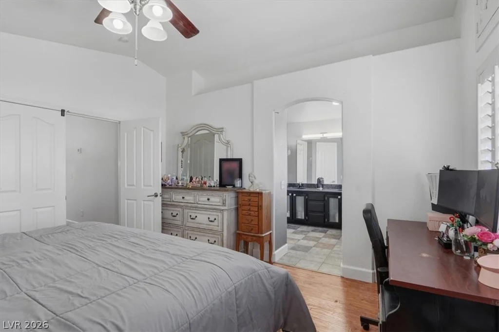 3624 Twinbreeze, Las Vegas, NV 89129