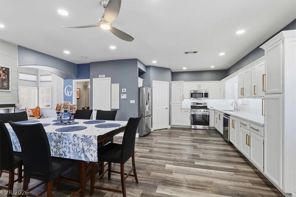 3624 Twinbreeze, Las Vegas, NV 89129