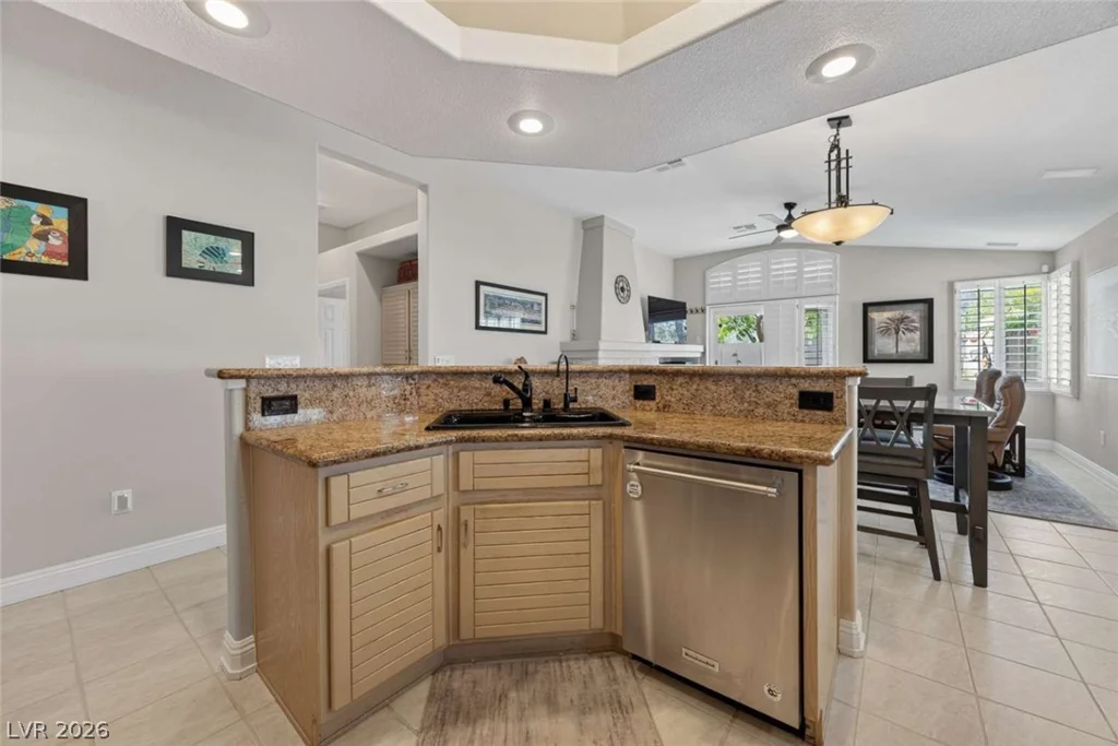 9109 Cotton Rose, Las Vegas, NV 89134