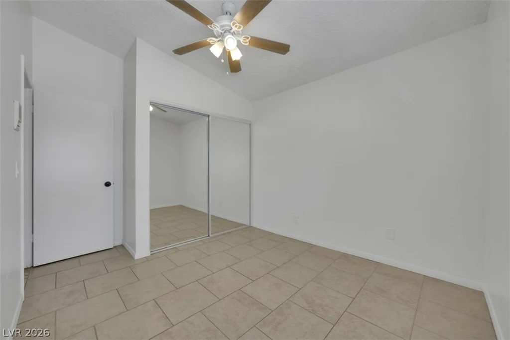 1940 Tide, Las Vegas, NV 89156