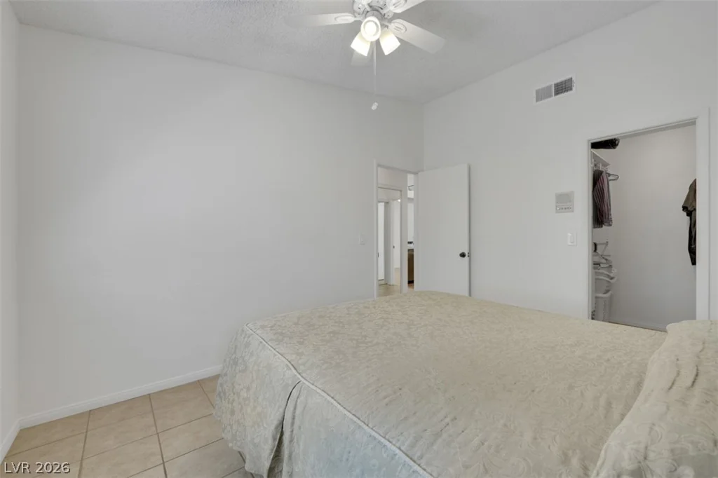 1940 Tide, Las Vegas, NV 89156