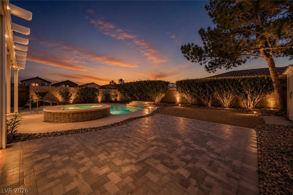 5420 Cedar Canyon, Las Vegas, NV 89113