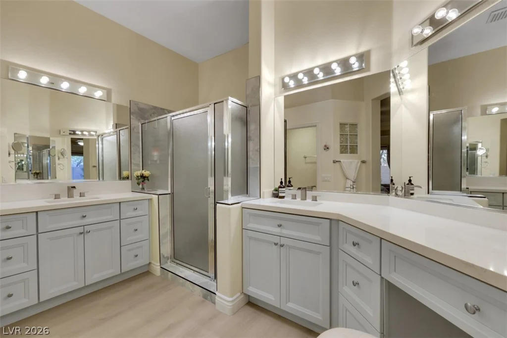 2110 Spring Water, Las Vegas, NV 89134