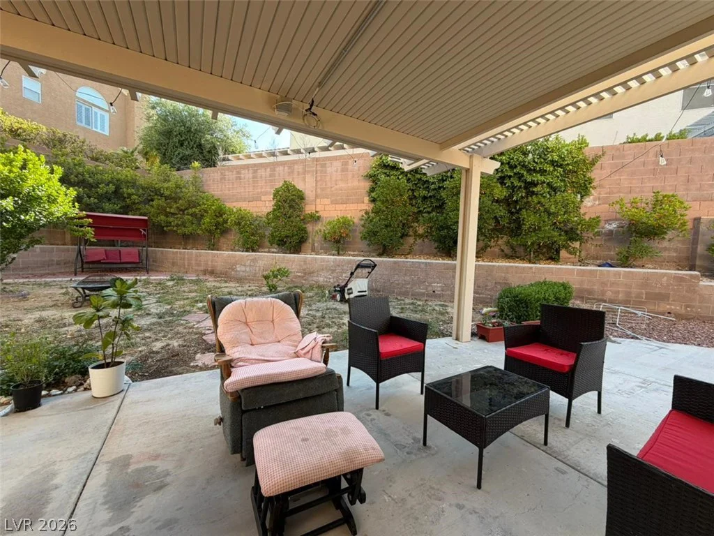 2017 Shining Feather, Las Vegas, NV 89134