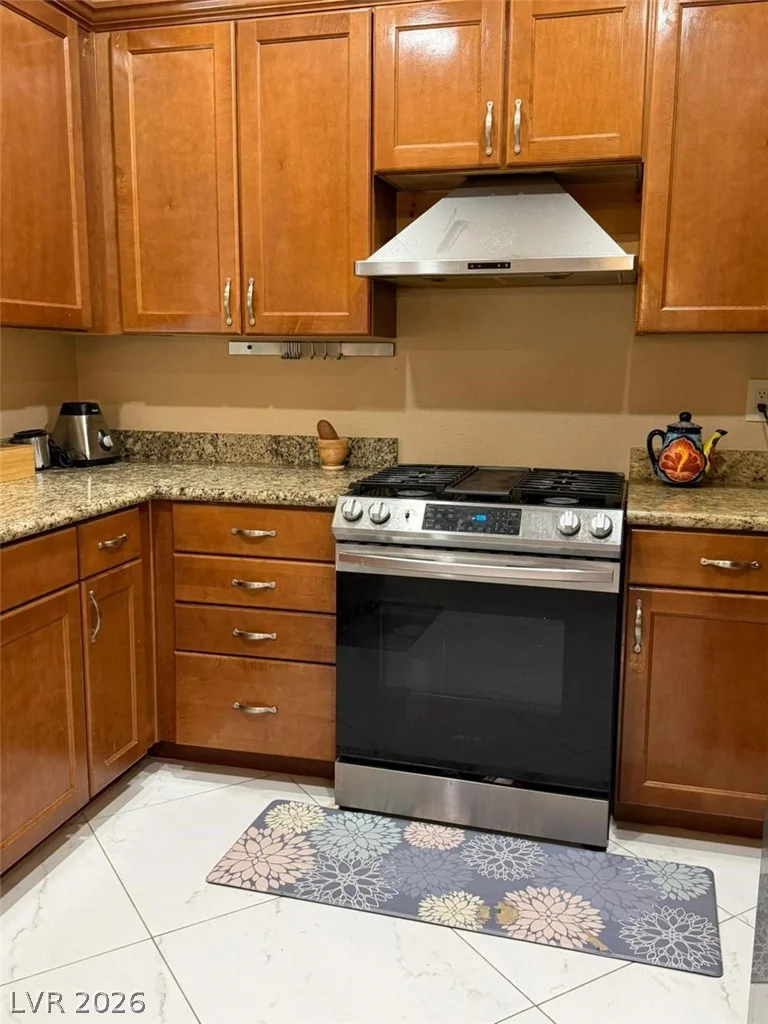 2017 Shining Feather, Las Vegas, NV 89134