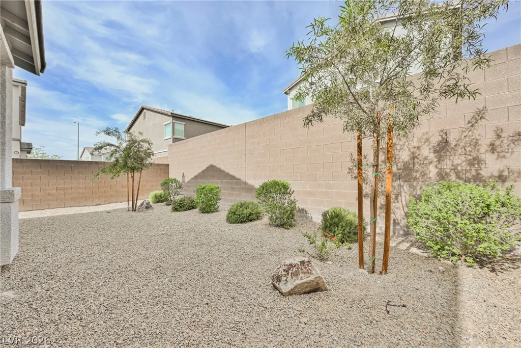 7013 Nash Tracks, North Las Vegas, NV 89084