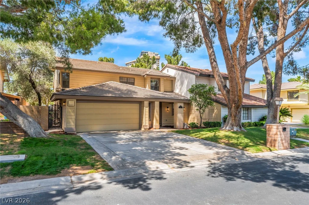 976 Pinehurst, Las Vegas, NV 89109