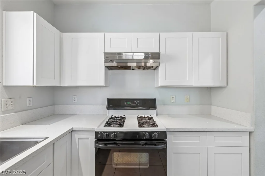 2641 La Mata, Las Vegas, NV 89108