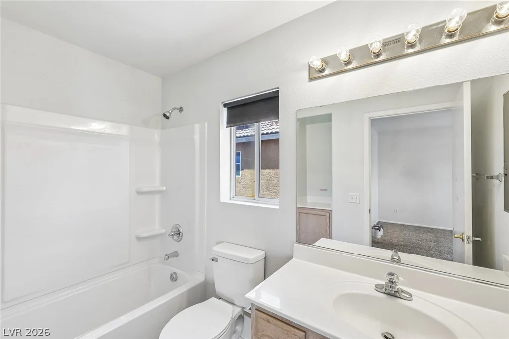 2641 La Mata, Las Vegas, NV 89108