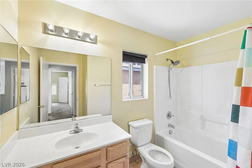 2641 La Mata, Las Vegas, NV 89108