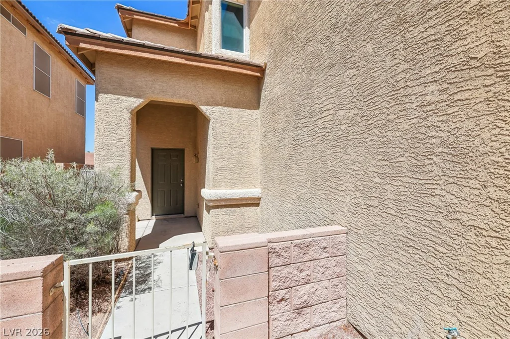2641 La Mata, Las Vegas, NV 89108