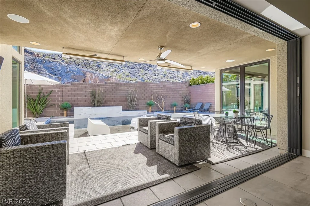 2219 Ledge Rock, Henderson, NV 89052