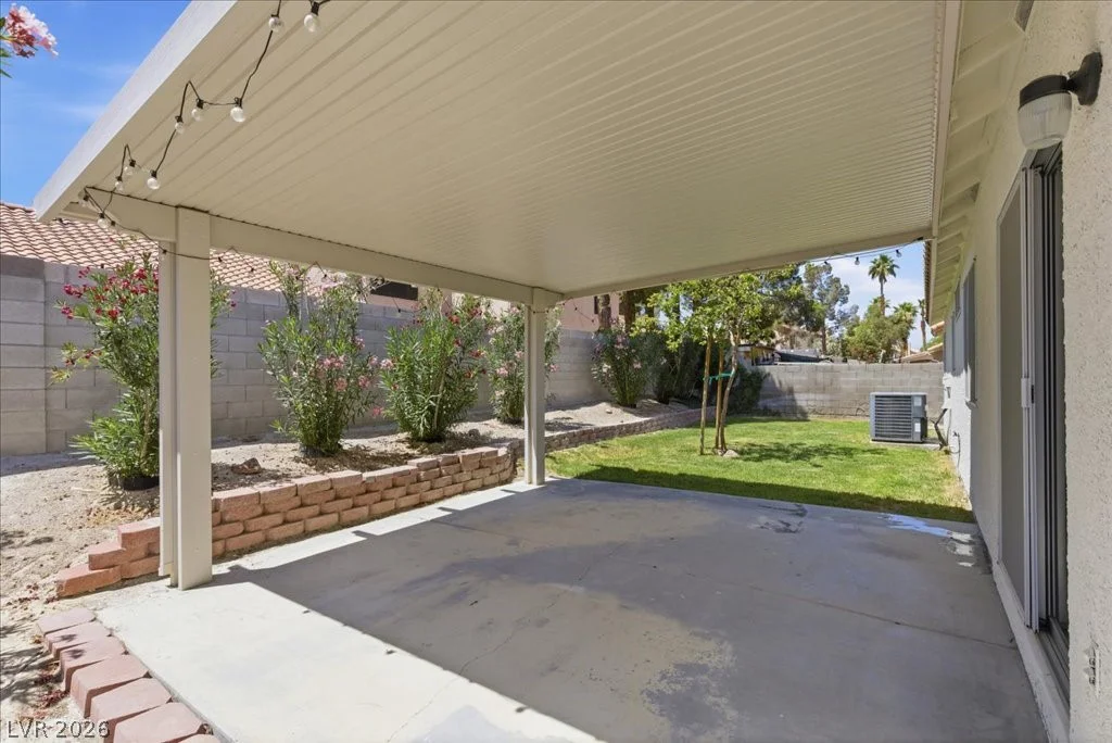 1623 Black Hills, North Las Vegas, NV 89031