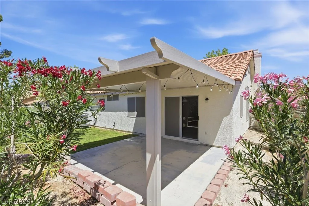 1623 Black Hills, North Las Vegas, NV 89031