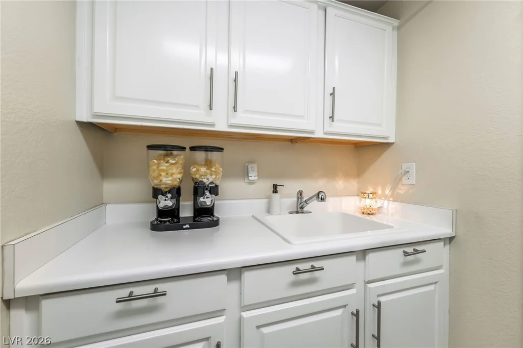 189 Camrose, Henderson, NV 89074