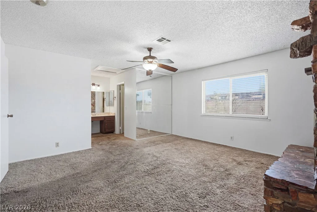 6067 Yorkshire, Las Vegas, NV 89156