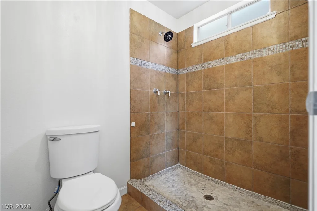 6067 Yorkshire, Las Vegas, NV 89156