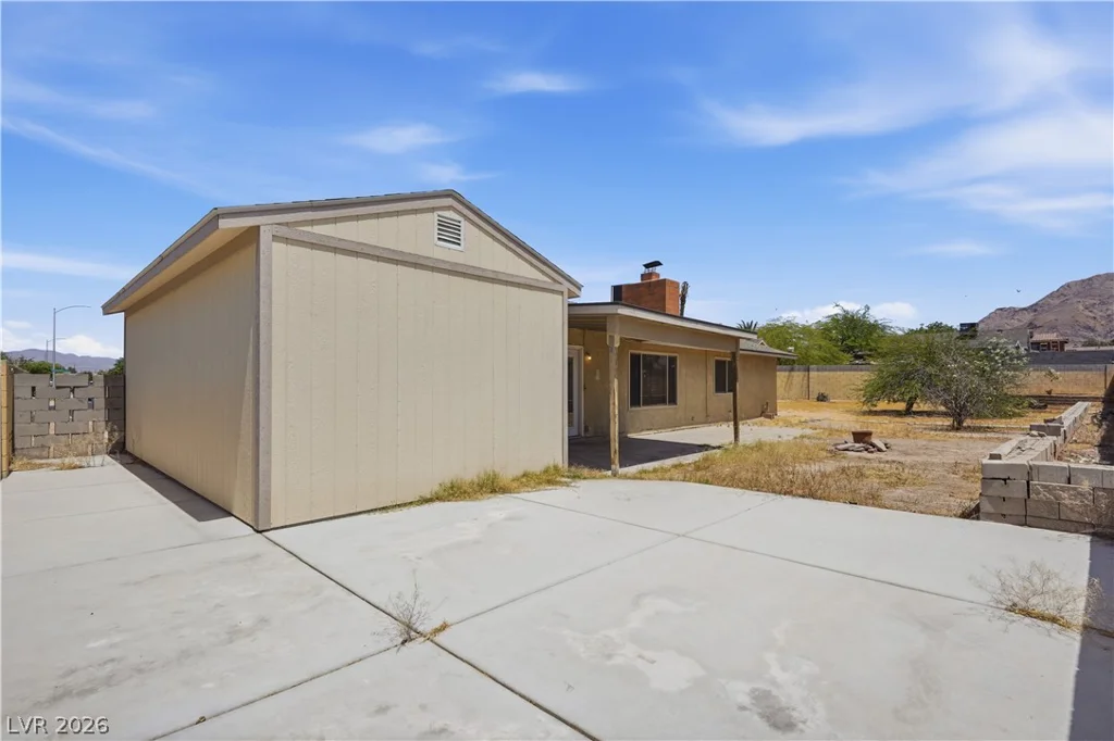 6067 Yorkshire, Las Vegas, NV 89156