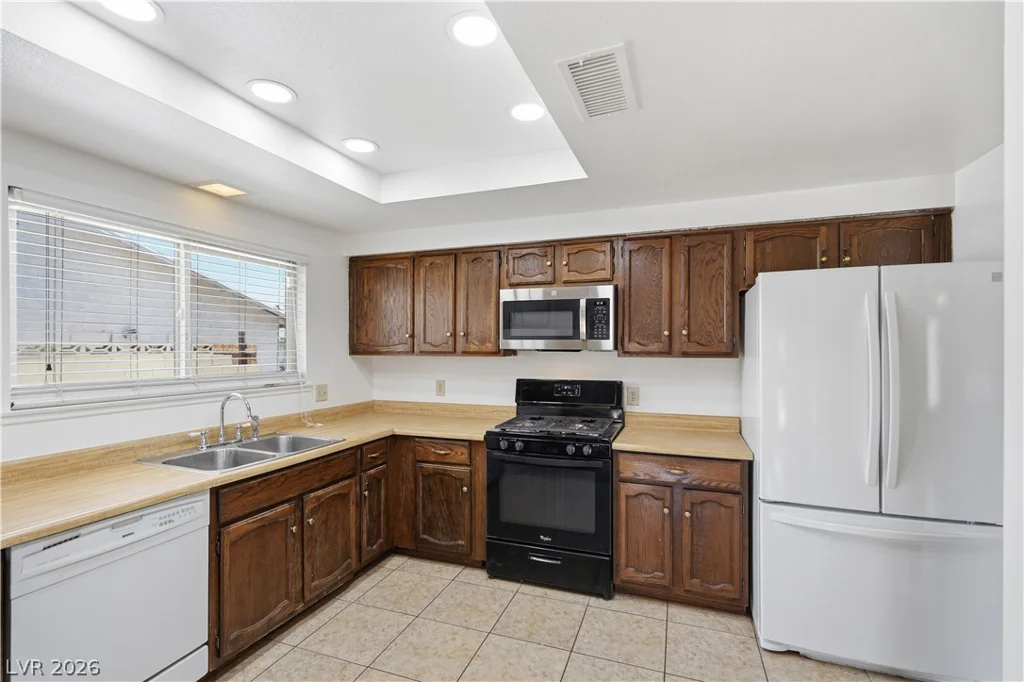 6067 Yorkshire, Las Vegas, NV 89156