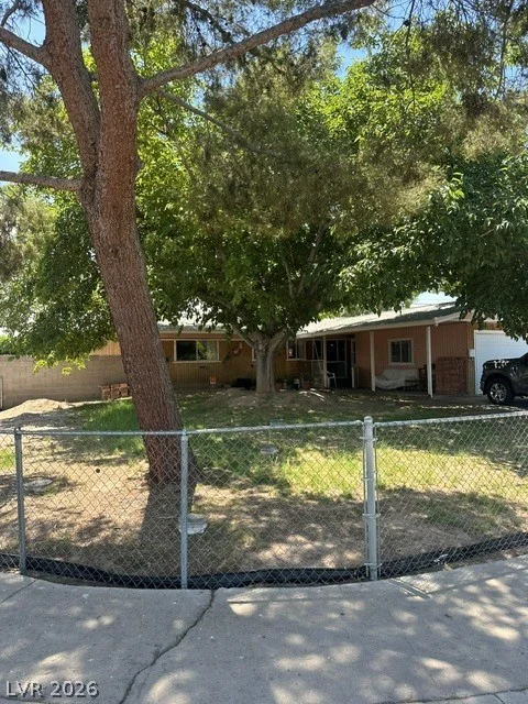 3347 Florrie, Las Vegas, NV 89121