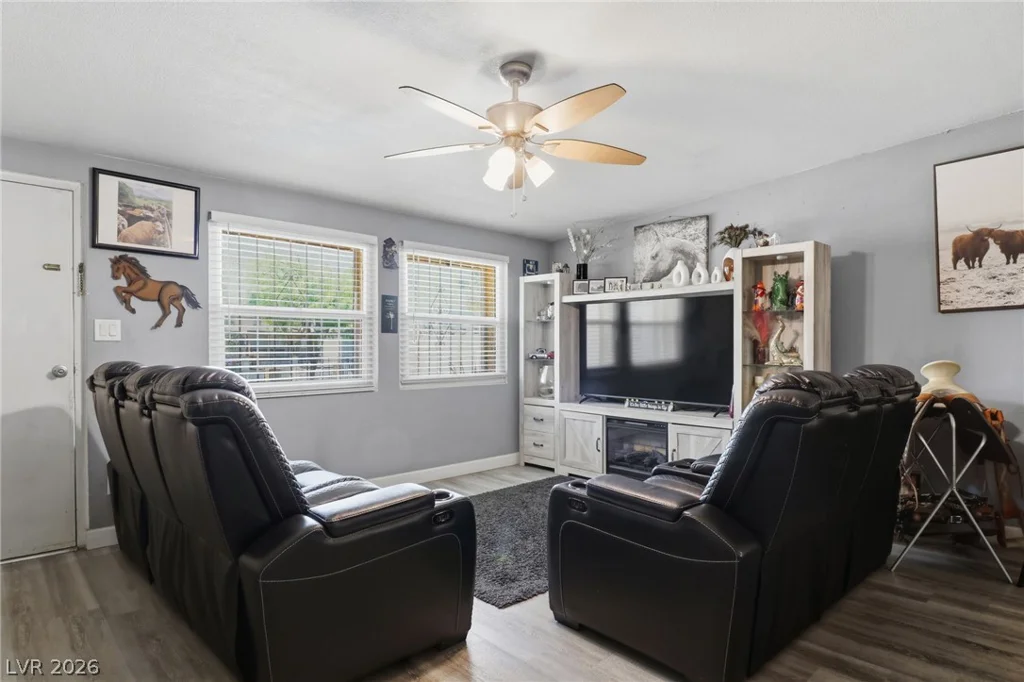 3601 Chevy Chase, Las Vegas, NV 89110
