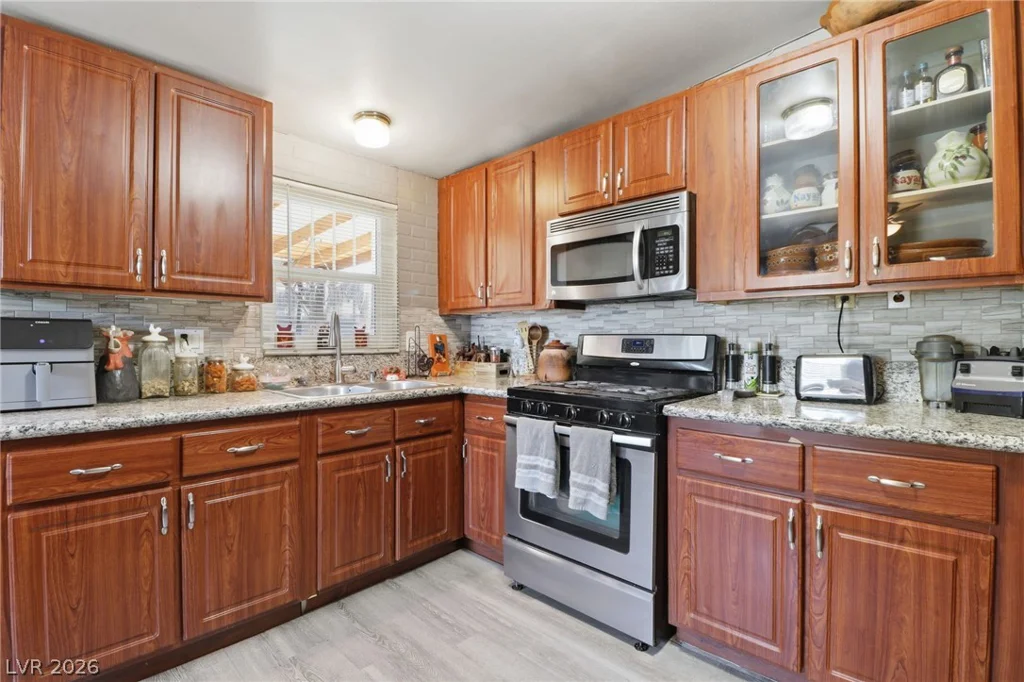 3601 Chevy Chase, Las Vegas, NV 89110