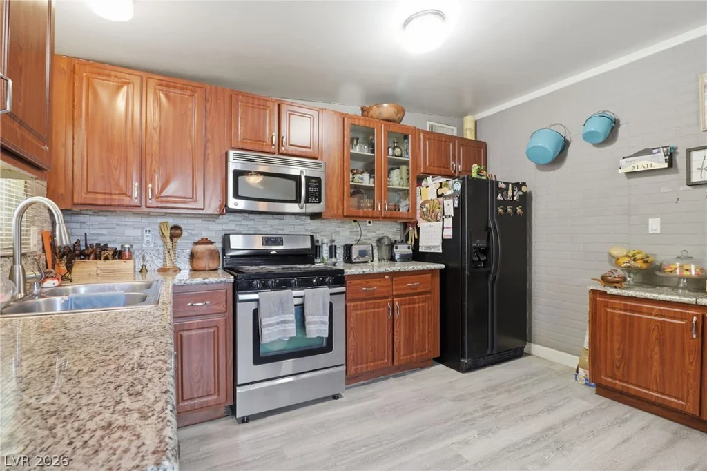 3601 Chevy Chase, Las Vegas, NV 89110