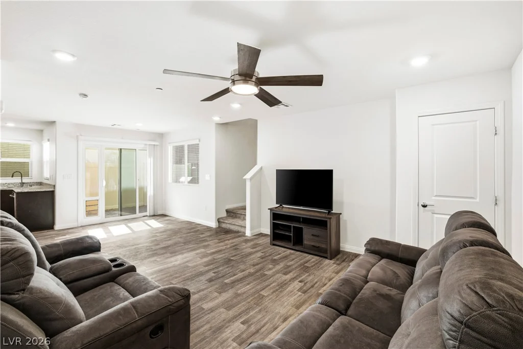 2757 Frosted Teal, North Las Vegas, NV 89086