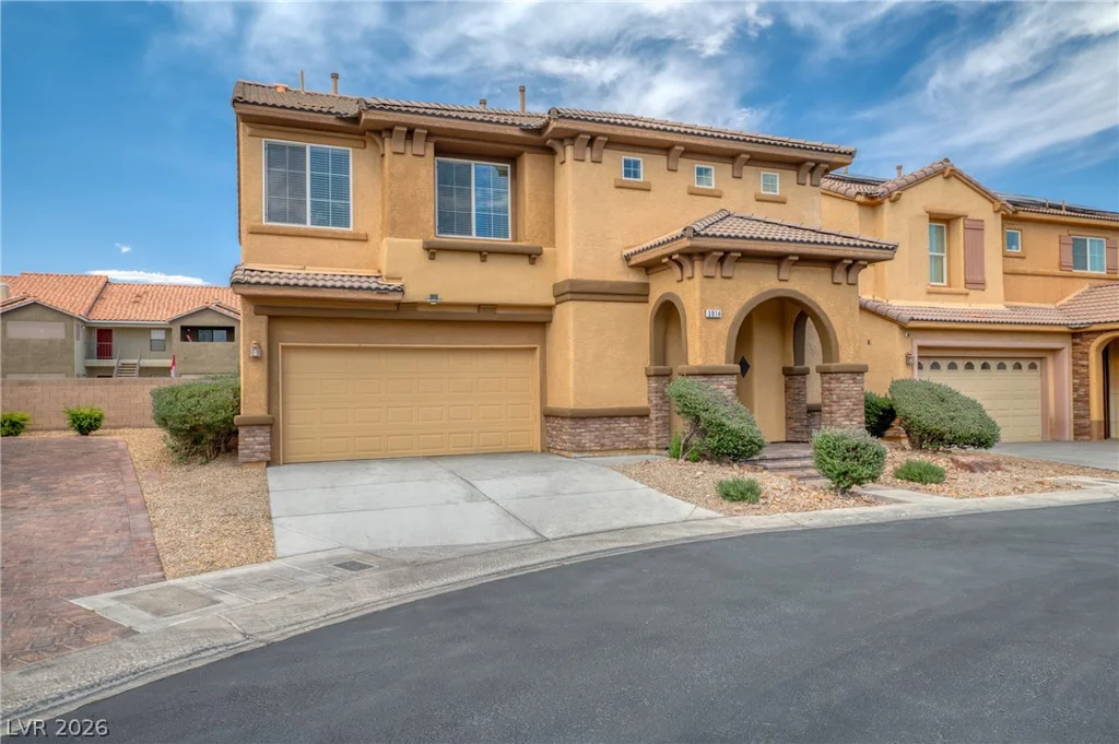 3814 Stadium, Las Vegas, NV 89120