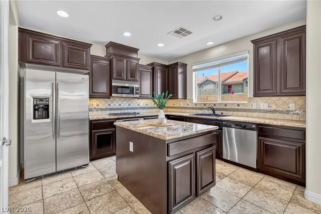 3814 Stadium, Las Vegas, NV 89120