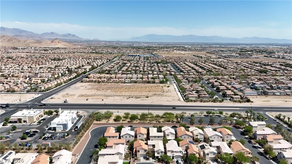 8934 Deep Ridge, Las Vegas, NV 89178