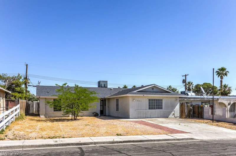1867 Renada, North Las Vegas, NV 89030
