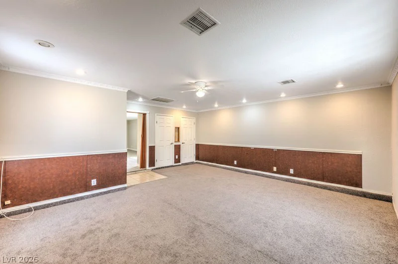 1867 Renada, North Las Vegas, NV 89030