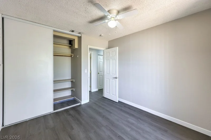 1867 Renada, North Las Vegas, NV 89030