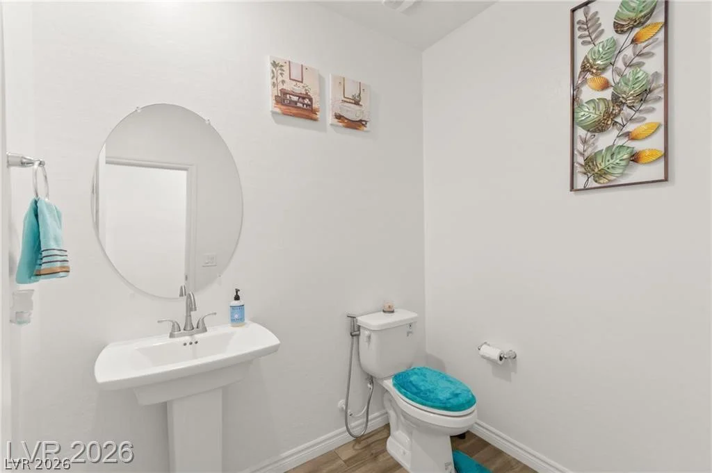 275 Luna Valley, Henderson, NV 89011
