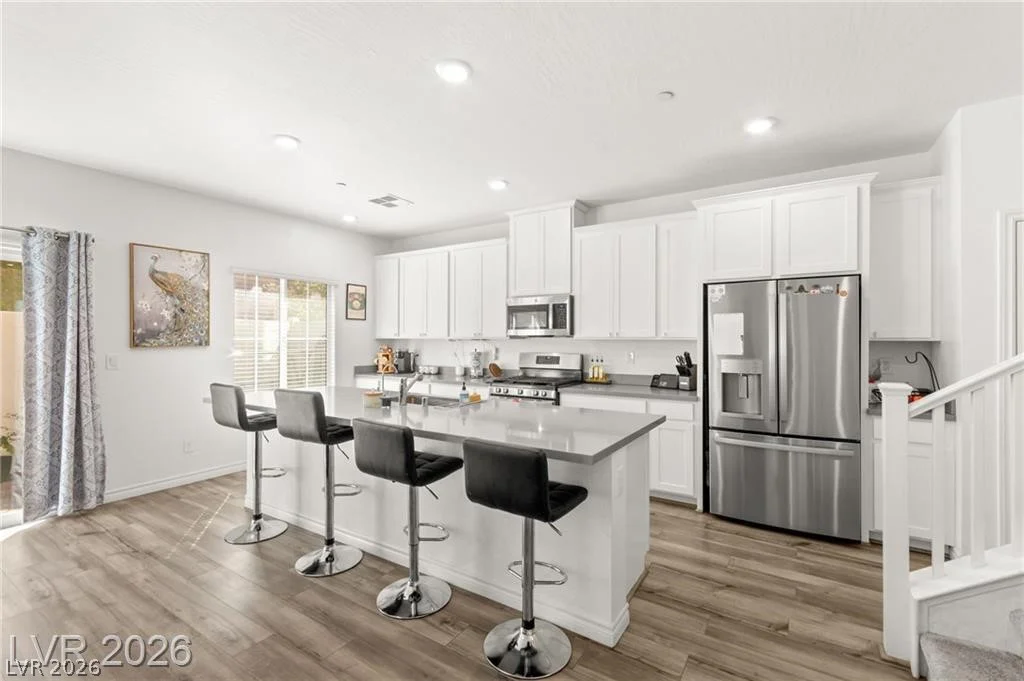 275 Luna Valley, Henderson, NV 89011