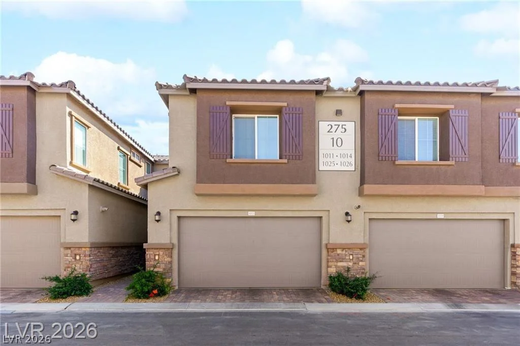 275 Luna Valley, Henderson, NV 89011