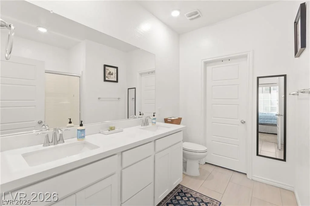 275 Luna Valley, Henderson, NV 89011