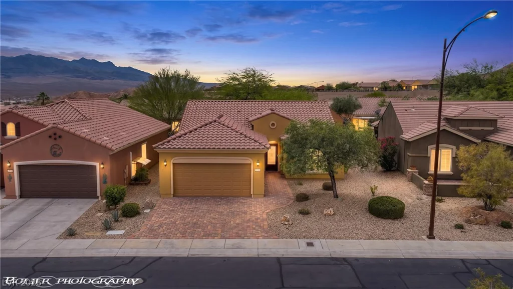 1260 Great Arch, Mesquite, NV 89034