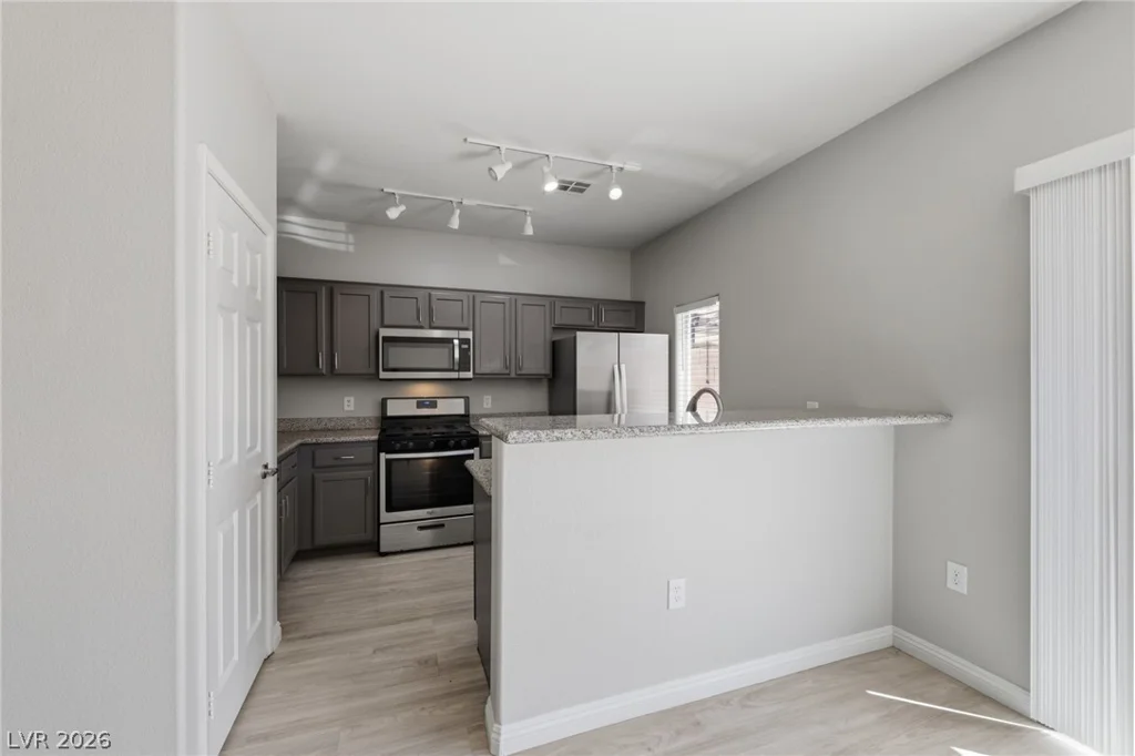 6312 Sandy Ridge, North Las Vegas, NV 89081