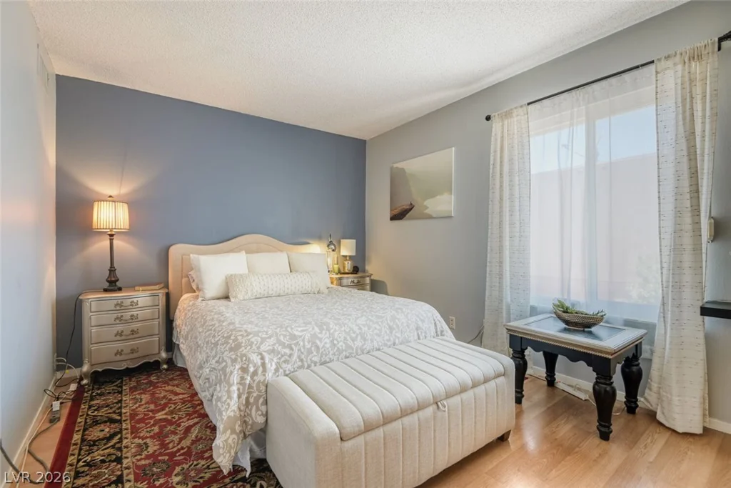 6231 Washington, Las Vegas, NV 89107