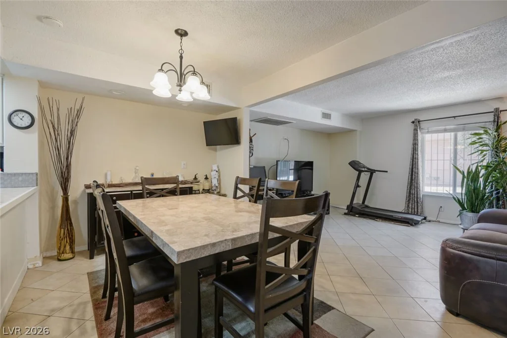 6231 Washington, Las Vegas, NV 89107