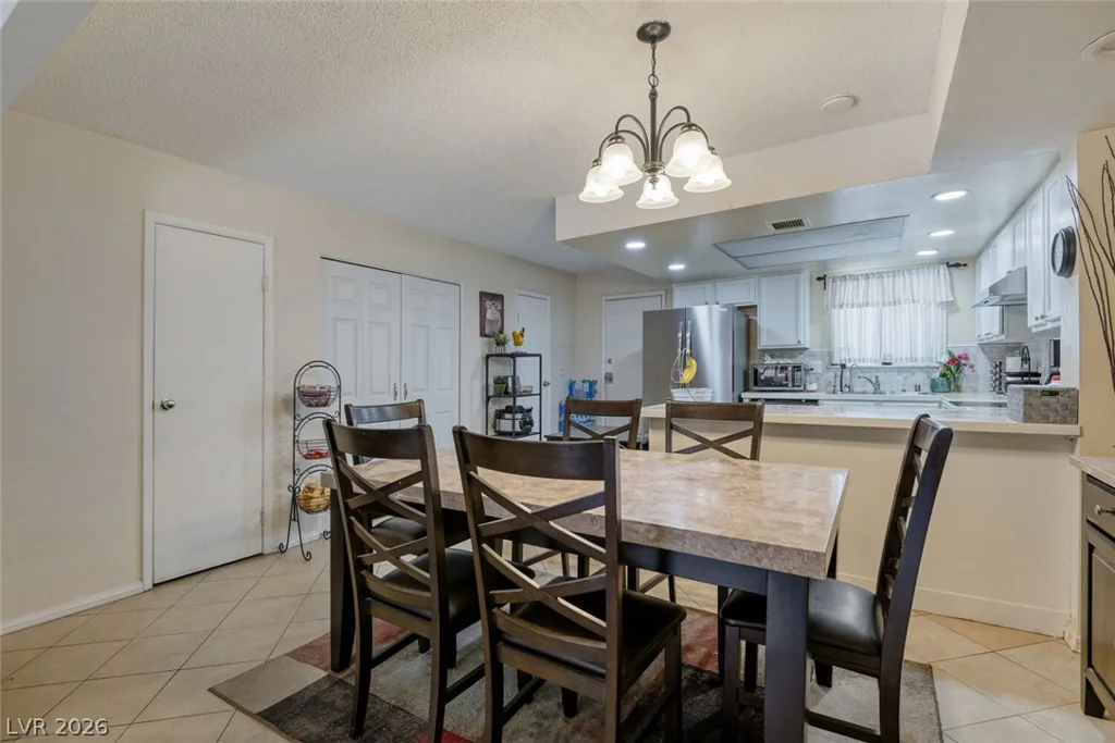 6231 Washington, Las Vegas, NV 89107