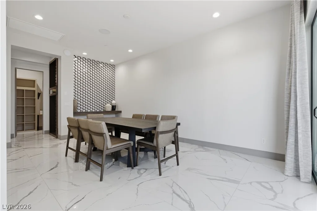 2790 La Bella, Henderson, NV 89052
